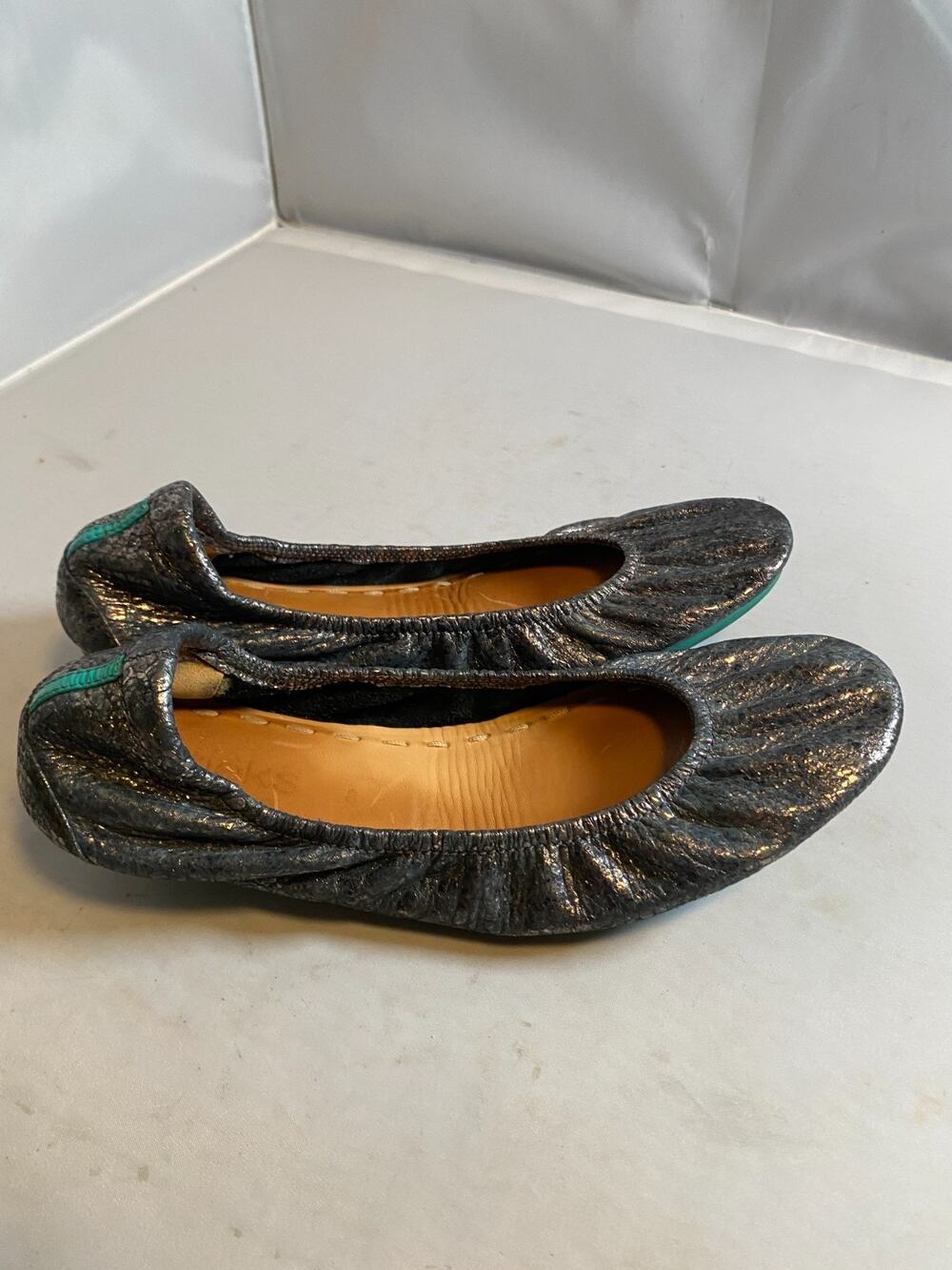 Tieks Drago Metallic Ballet Flats Shoes Size 8 limited edition